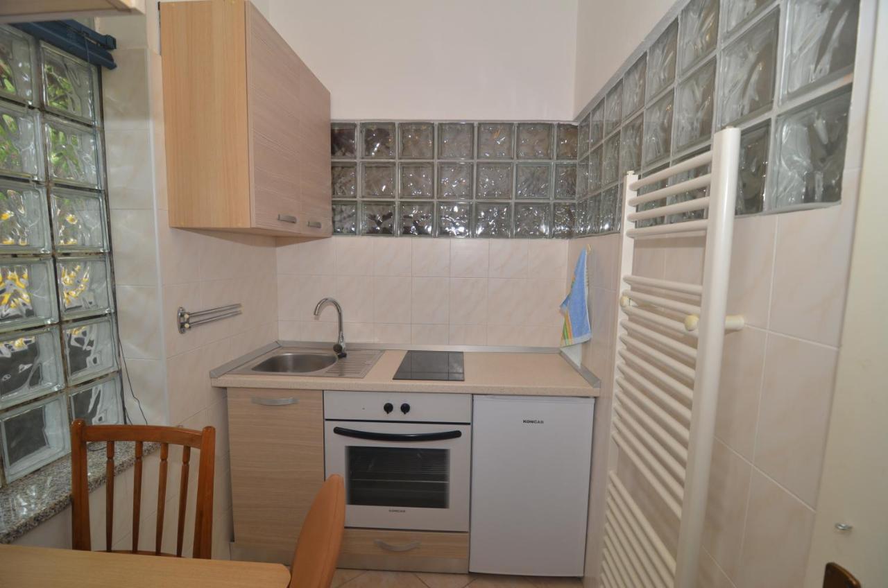 Apartman-Soba - Studio Apartamento Buzet Exterior foto